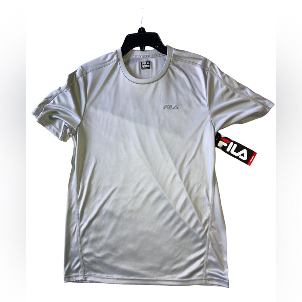 Fila Che Performance Mens Crew Neck Short Sleeve T-Shirt new with tags